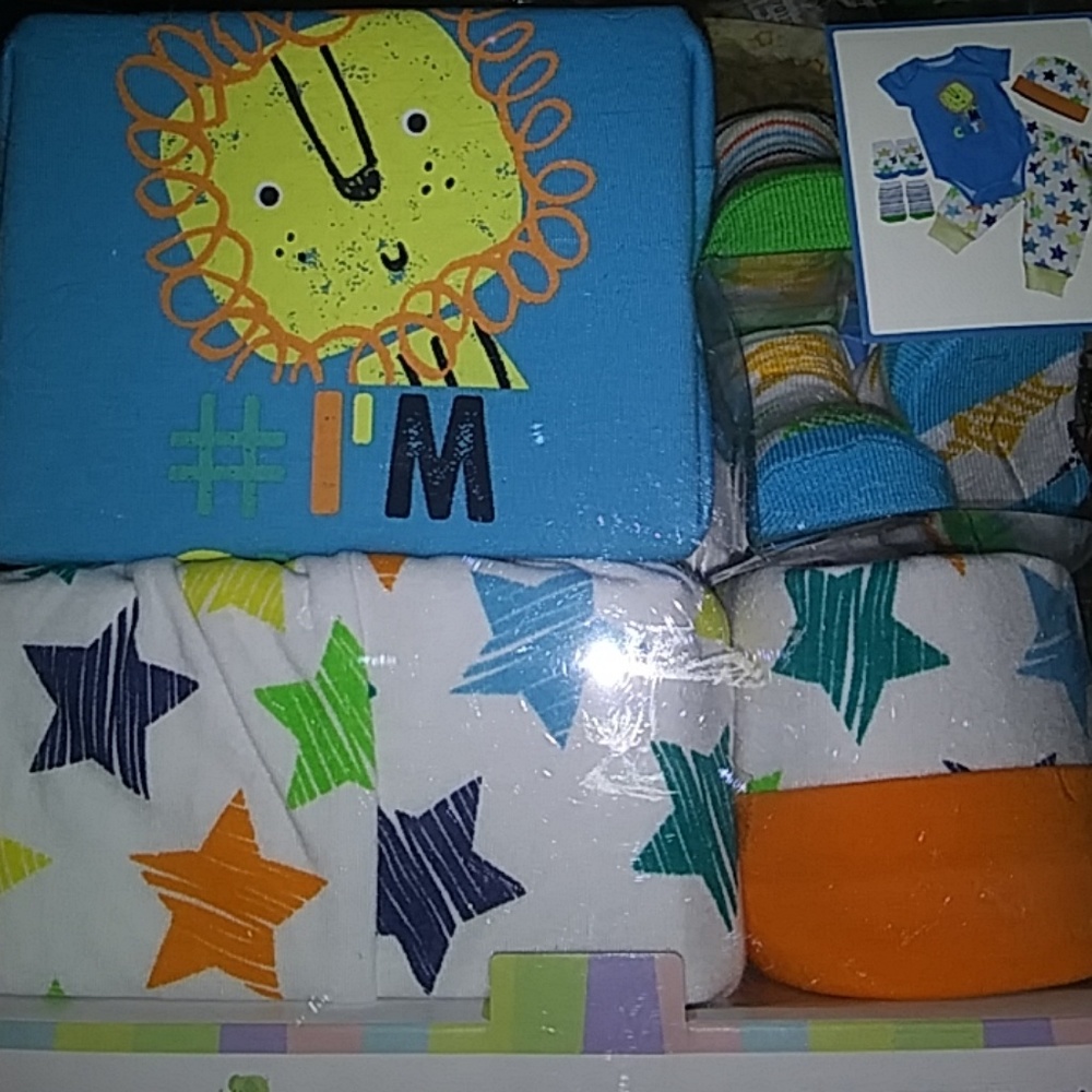 5 piece layette set